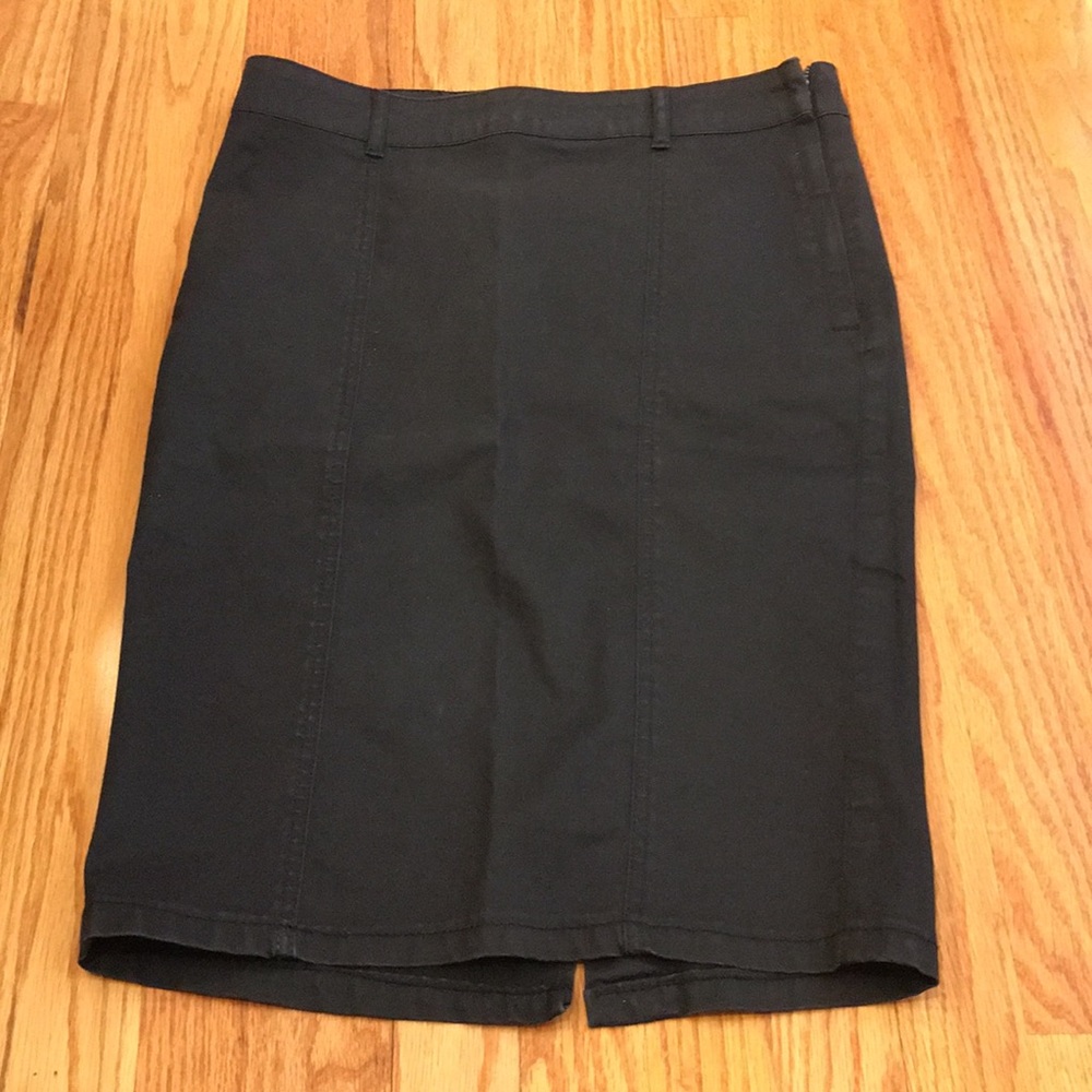 Zara skirt size L